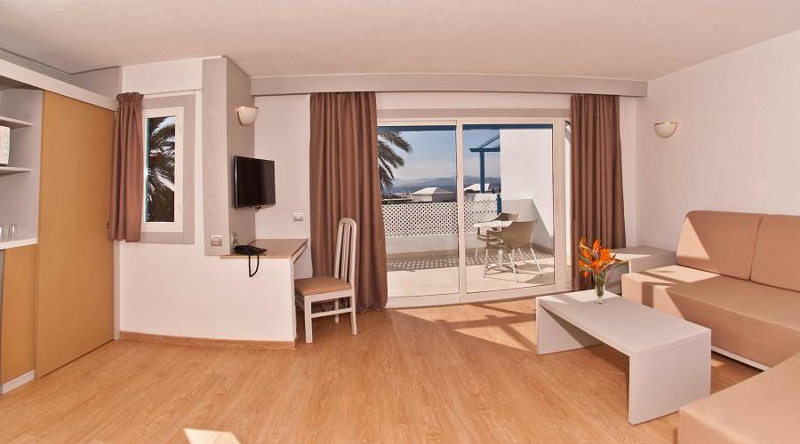 APPARTEMENT MIT 1 SCHLAFZIMMER HL Paradise Island**** Hotel in Lanzarote
