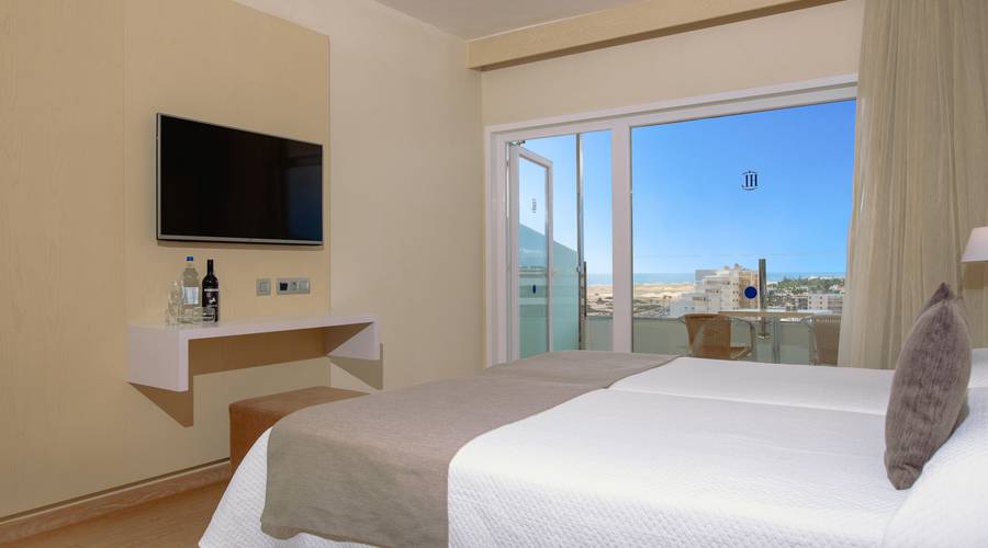 Doppelzimmer Meerblick HL Suitehotel Playa del Ingles**** Hotel in Gran Canaria
