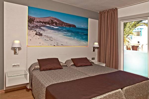 APPARTEMENT MIT 1 SCHLAFZIMMER HL Paradise Island**** Hotel in Lanzarote APPARTEMENT MIT 1 SCHLAFZIMMER HL Paradise Island**** Hotel in Lanzarote