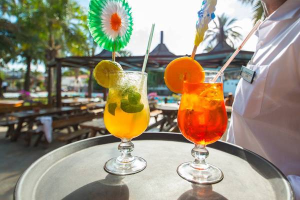 Pool-bar HL Miraflor Suites**** Hotel Gran Canaria Pool-bar HL Miraflor Suites**** Hotel Gran Canaria