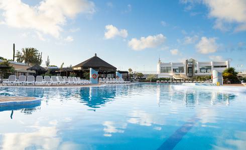 POOLS HL Club Playa Blanca**** Hotel in Lanzarote