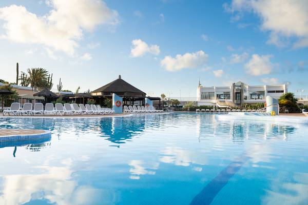 Pools HL Club Playa Blanca**** Hotel Lanzarote Pools HL Club Playa Blanca**** Hotel Lanzarote