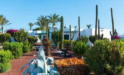 GARTENANLAGEN HL Club Playa Blanca**** Hotel in Lanzarote