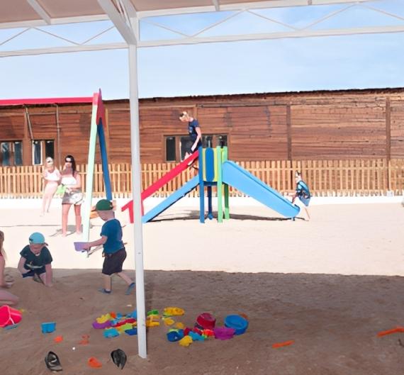 KINDERSPIELPLATZ Hotel HL Río Playa Blanca**** Lanzarote KINDERSPIELPLATZ Hotel HL Río Playa Blanca**** Lanzarote