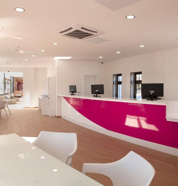 REZEPTION RUND UM DIE UHR Hotel HL Río Playa Blanca**** Lanzarote REZEPTION RUND UM DIE UHR Hotel HL Río Playa Blanca**** Lanzarote