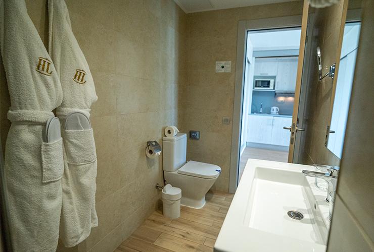 JUNIOR SUITE MIT WHIRLPOOL Hotel HL Suite Nardos**** Gran Canaria JUNIOR SUITE MIT WHIRLPOOL Hotel HL Suite Nardos**** Gran Canaria