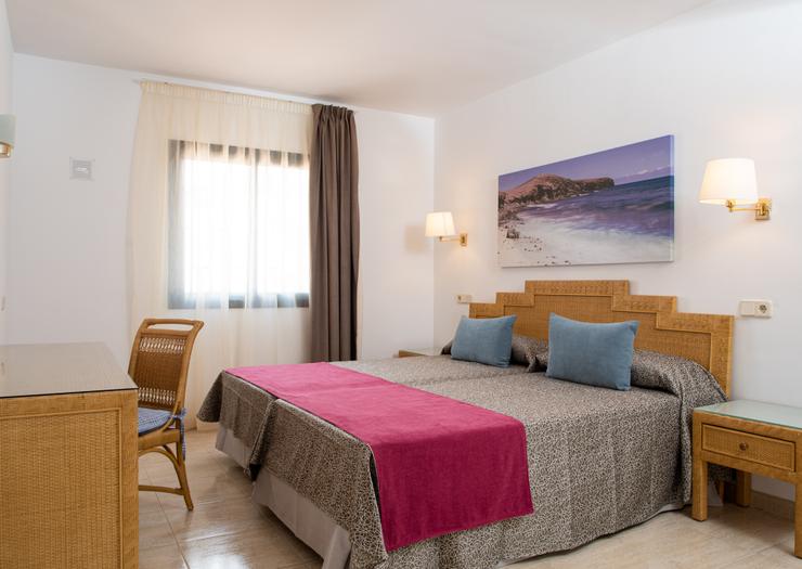 BUNGALOW MIT 1 SCHLAFZIMMER Hotel HL Club Playa Blanca**** Lanzarote BUNGALOW MIT 1 SCHLAFZIMMER Hotel HL Club Playa Blanca**** Lanzarote